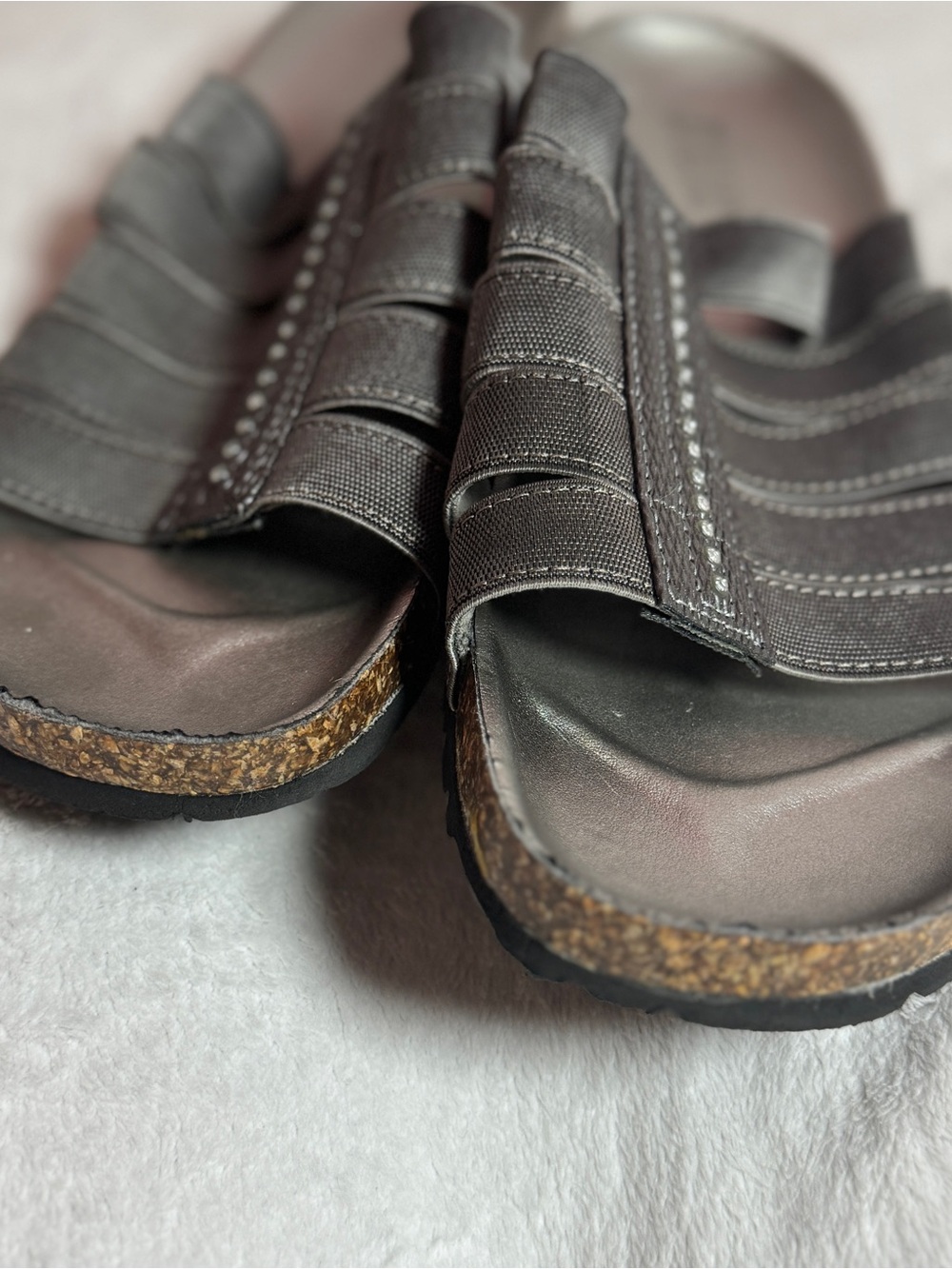 Italian Shoemakers Silver Slip On Sandals with Bling Womens Sz 9.5 Made In Italy - Picture 5 of 7